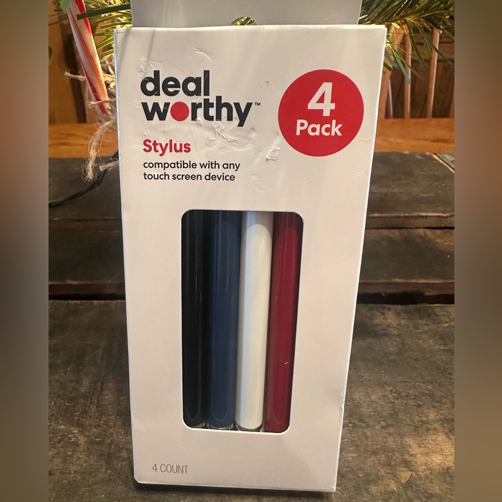 4-pack of Dealworthy Stylus Pens/New/Compatible with any touch screen device